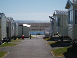 Chesil Beach Holiday Park - Holiday Accommodation 10367 - Dorset - 1184906 - thumbnail photo 13