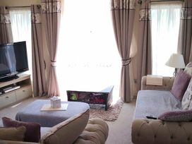 Devon Cliffs Holiday Park - Holiday Accommodation 10434 - Devon - 1184912 - thumbnail photo 3