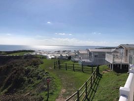 Devon Cliffs Holiday Park - Holiday Accommodation 10434 - Devon - 1184912 - thumbnail photo 10