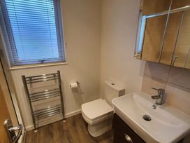The Beach Caravan Park - Holiday Accommodation 10473 - North Wales - 1184915 - thumbnail photo 5