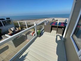 The Beach Caravan Park - Holiday Accommodation 10473 - North Wales - 1184915 - thumbnail photo 10