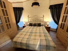 Cleethorpes Beach Holiday Park - Holiday Accommodation 10485 - Lincolnshire - 1184917 - thumbnail photo 8