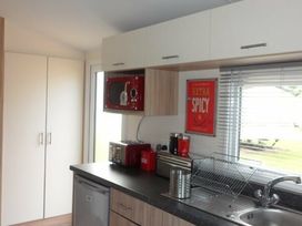 Butlins Minehead - Holiday Accommodation 1053 - Devon - 1184920 - thumbnail photo 4