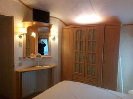 Clarach Bay Holiday Village - Holiday Accommodation 10536 - Mid Wales - 1184921 - thumbnail photo 5