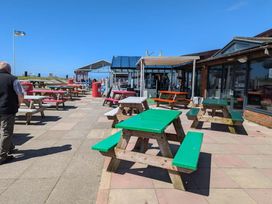 Clarach Bay Holiday Village - Holiday Accommodation 10536 - Mid Wales - 1184921 - thumbnail photo 18