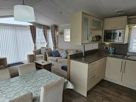Golden Sands Kinmel Bay - Holiday Accommodation 1056 - North Wales - 1184926 - thumbnail photo 2
