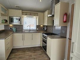 Golden Sands Kinmel Bay - Holiday Accommodation 1056 - North Wales - 1184926 - thumbnail photo 4