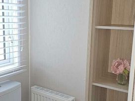 Golden Sands Kinmel Bay - Holiday Accommodation 1056 - North Wales - 1184926 - thumbnail photo 9