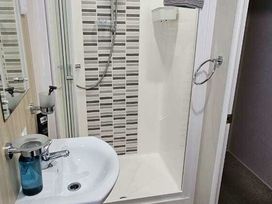 Golden Sands Kinmel Bay - Holiday Accommodation 1056 - North Wales - 1184926 - thumbnail photo 11