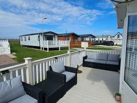 Golden Sands Kinmel Bay - Holiday Accommodation 1056 - North Wales - 1184926 - thumbnail photo 12