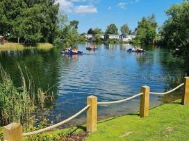 Tattershall Lakes Country Park - Holiday Accommodation 10562 - Lincolnshire - 1184927 - thumbnail photo 17