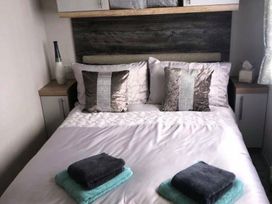 Doniford Bay - Holiday Accommodation 10571 - Devon - 1184930 - thumbnail photo 3
