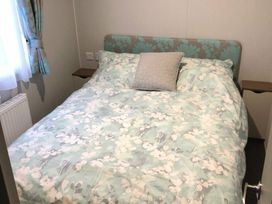Kiln Park Holiday Park - Holiday Accommodation 10578 - South Wales - 1184934 - thumbnail photo 6