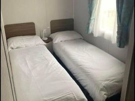 Kiln Park Holiday Park - Holiday Accommodation 10578 - South Wales - 1184934 - thumbnail photo 15