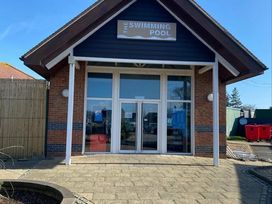Church Farm Holiday Village - Holiday Accommodation 10617 - Hampshire - 1184938 - thumbnail photo 16