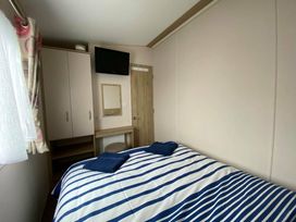 Camber Sands Holiday Park - Holiday Accommodation 10637 - Kent & Sussex - 1184944 - thumbnail photo 5