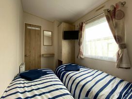 Camber Sands Holiday Park - Holiday Accommodation 10637 - Kent & Sussex - 1184944 - thumbnail photo 6