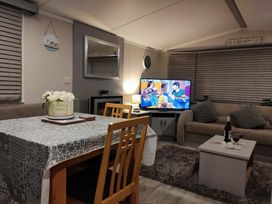 Hafan y Mor Haven - Holiday Accommodation 10641 - North Wales - 1184945 - thumbnail photo 9