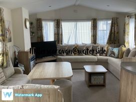 Waterside Bowleaze Cove Holiday Park - Holiday Accommodation 10666 - Dorset - 1184950 - thumbnail photo 4