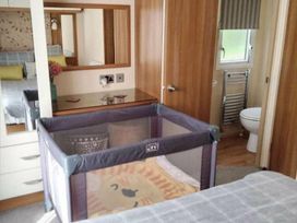 Primrose Valley Holiday Park - Holiday Accommodation 10727 - North Yorkshire (incl. Whitby) - 1184951 - thumbnail photo 19