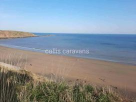 Blue Dolphin Holiday Park - Holiday Accommodation 10737 - North Yorkshire (incl. Whitby) - 1184954 - thumbnail photo 18