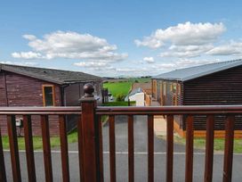Todber Valley Holiday Park - Holiday Accommodation 10750 - Lake District - 1184955 - thumbnail photo 12