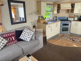 Primrose Valley Holiday Park - Holiday Accommodation 10752 - North Yorkshire (incl. Whitby) - 1184956 - thumbnail photo 6
