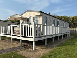 Primrose Valley Holiday Park - Holiday Accommodation 10752 - North Yorkshire (incl. Whitby) - 1184956 - thumbnail photo 7