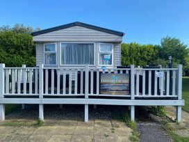 Primrose Valley Holiday Park - Holiday Accommodation 10752 - North Yorkshire (incl. Whitby) - 1184956 - thumbnail photo 16