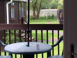 Hoburne Cotswolds - Holiday Accommodation 10757 - Somerset & Wiltshire - 1184958 - thumbnail photo 2