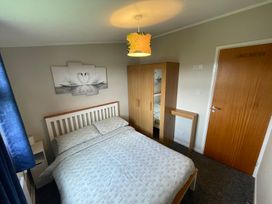 Hoburne Cotswolds - Holiday Accommodation 10757 - Somerset & Wiltshire - 1184958 - thumbnail photo 7