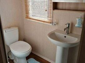Primrose Valley Holiday Park - Holiday Accommodation 10765 - North Yorkshire (incl. Whitby) - 1184959 - thumbnail photo 14