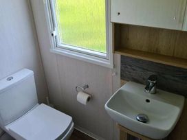 Primrose Valley Holiday Park - Holiday Accommodation 10790 - North Yorkshire (incl. Whitby) - 1184964 - thumbnail photo 13