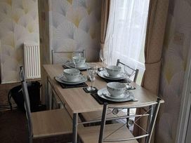 Millers Cottage Caravan Park - Holiday Accommodation 10814 - North Wales - 1184969 - thumbnail photo 2