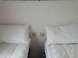 Millers Cottage Caravan Park - Holiday Accommodation 10814 - North Wales - 1184969 - thumbnail photo 13
