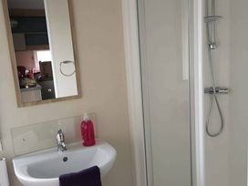 Butlins Skegness - Holiday Accommodation 1086 - Lincolnshire - 1184975 - thumbnail photo 6