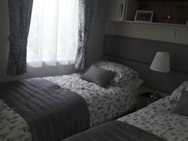 Waterside Bowleaze Cove Holiday Park - Holiday Accommodation 10893 - Dorset - 1184978 - thumbnail photo 7