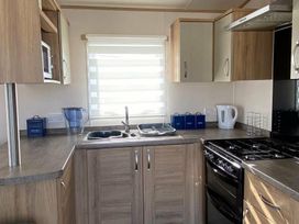 Flamingo Land Holiday Park - Holiday Accommodation 10906 - North Yorkshire (incl. Whitby) - 1184981 - thumbnail photo 7
