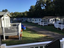 Wild Duck Holiday Park - Holiday Accommodation 10940 - Norfolk - 1184986 - thumbnail photo 6