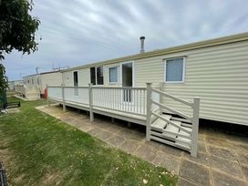 Towervans Holiday Park - Holiday Accommodation 10979 - Lincolnshire - 1184991 - thumbnail photo 1