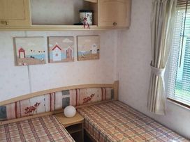 Towervans Holiday Park - Holiday Accommodation 10979 - Lincolnshire - 1184991 - thumbnail photo 10