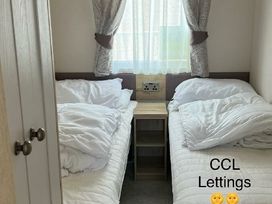 Presthaven Beach Resort - Holiday Accommodation 10984 - North Wales - 1184992 - thumbnail photo 14