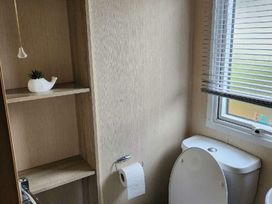 Sundrum Castle Holiday Park - Holiday Accommodation 11019 - Scottish Highlands - 1184994 - thumbnail photo 10