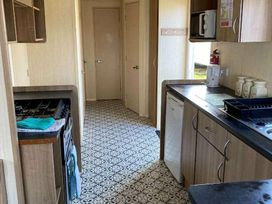 Primrose Valley Holiday Park - Holiday Accommodation 11052 - North Yorkshire (incl. Whitby) - 1184996 - thumbnail photo 5