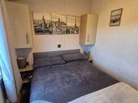The Chase - Holiday Accommodation 11054 - Lincolnshire - 1184997 - thumbnail photo 11