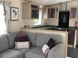 Newquay Holiday Park - Holiday Accommodation 1108 - Cornwall - 1185000 - thumbnail photo 2