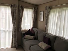 Newquay Holiday Park - Holiday Accommodation 1108 - Cornwall - 1185000 - thumbnail photo 9