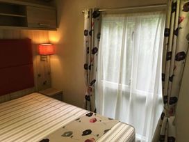 Newquay Holiday Park - Holiday Accommodation 1108 - Cornwall - 1185000 - thumbnail photo 10