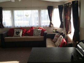 St Minver Holiday Park - Holiday Accommodation 11090 - Cornwall - 1185002 - thumbnail photo 10