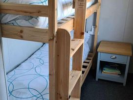 Devon Cliffs Holiday Park - Holiday Accommodation 11126 - Devon - 1185006 - thumbnail photo 15